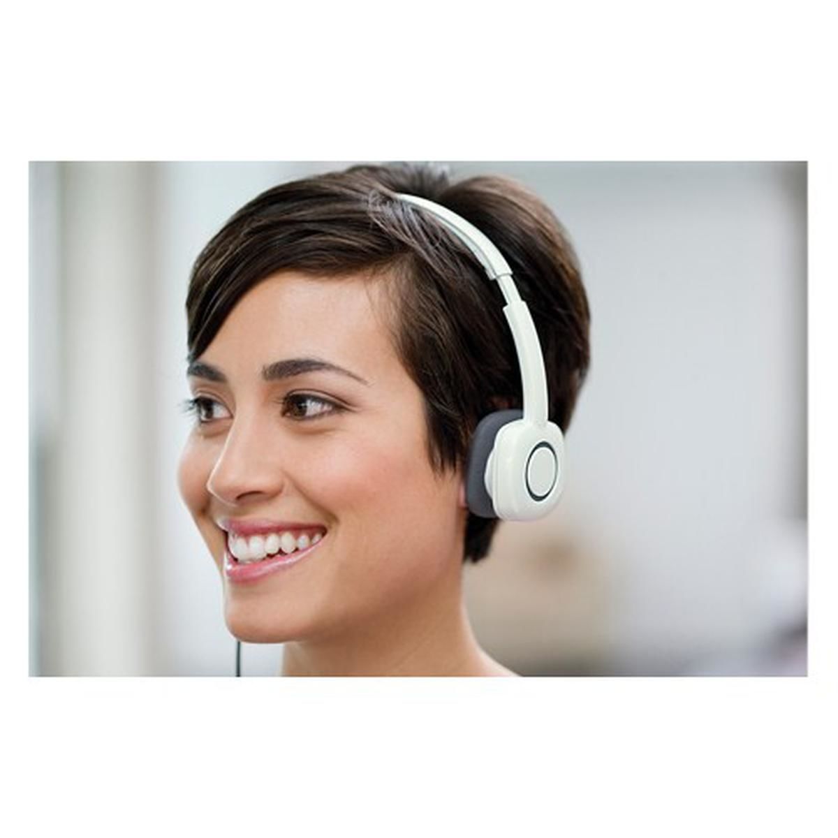 Logitech H150 Beyaz Mikrofonlu Kulak Üstü Kulaklık